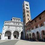 Marilu\'S Home: Apartment Behind San Martino